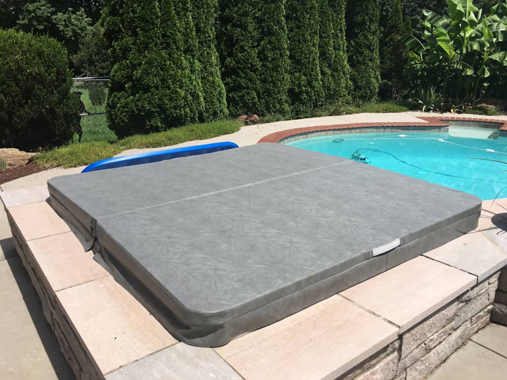 How to maintain your new hot tub cover? Ocean Spa Covers